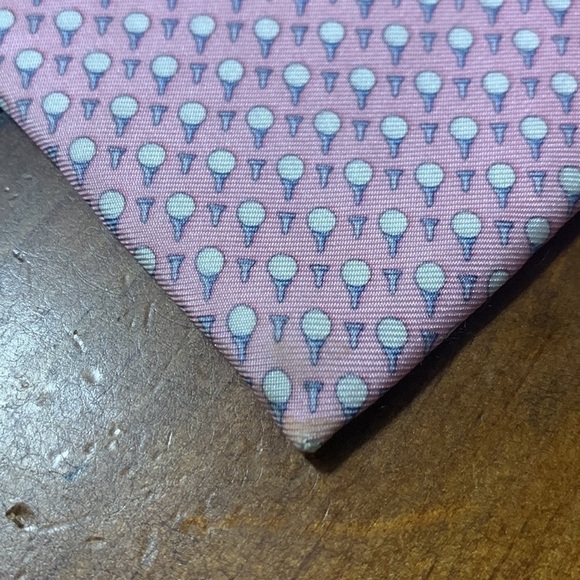 ⛳️ Tommy Hilfiger pink little golf balls and tees 100% silk necktie - Picture 9 of 9